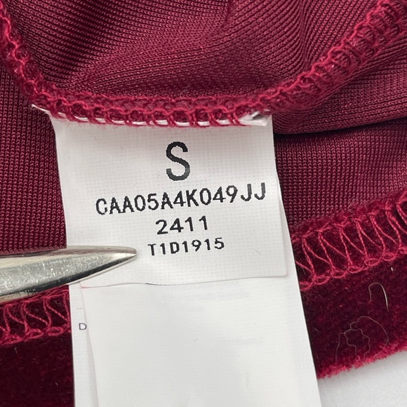 Cupshe Burgundy Velvet Dress Puff Sleeve Mini Dress Sz Small Holidays New NWT - Picture 9 of 13